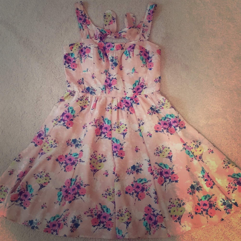 Floral Lauren Conrad Dreas